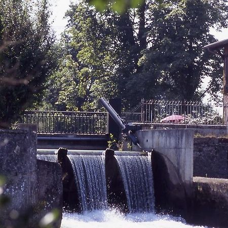 Le Moulin D'Eclaron Bed and Breakfast Rum bild